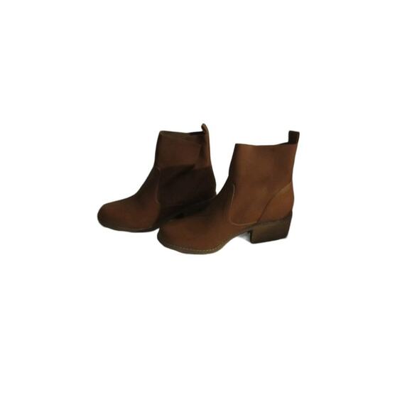 Classic Brown Ankle Boots Block Heel Mossimo Size 10 - Picture 2 of 9